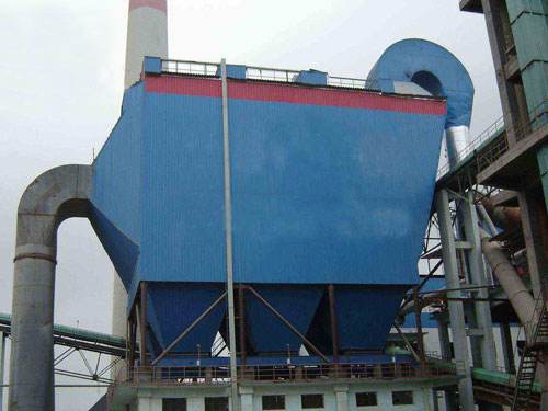 化肥廠(chǎng)專(zhuān)用布袋除塵器